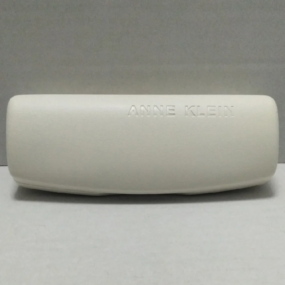 Anne‎ Klein Cream Eyeglass Case